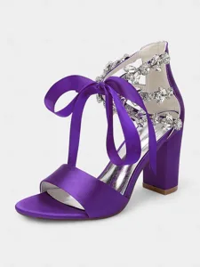 sandales-a-talons-carres-et-bout-ouvert-pourpre-fonce-16