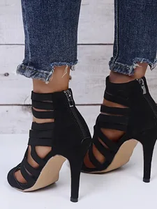 sandales-a-talons-hauts-a-lanieres-noire-default-10