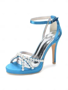 sandales-a-talons-hauts-et-bride-chevill-bleu-ciel-26