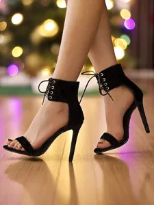 sandales-a-talons-hauts-noires-a-lacets-default-3