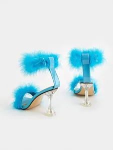sandales-a-talons-hauts-ornees-de-plumes-default-4