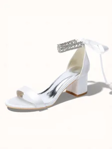 sandales-argentees-a-talons-carres-pour-blanche-29