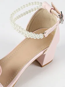 sandales-blanches-a-talons-carres-pour-f-default-8
