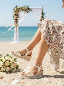sandales-blanches-pour-femmes-avec-nud-e-default-3
