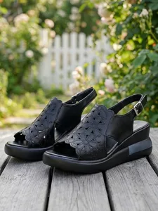 sandales-compensees-beiges-a-broderie-fl-default-9