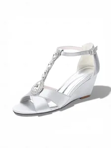sandales-compensees-bleu-marine-a-strass-argent-13