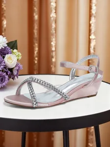 sandales-compensees-bleues-a-strass-pour-rose-7