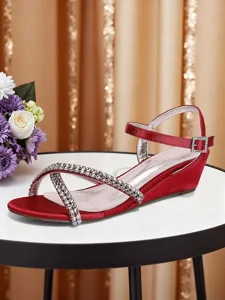 sandales-compensees-bleues-a-strass-pour-rouge-9