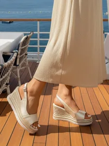 sandales-compensees-espadrilles-noires-p-champagne-8