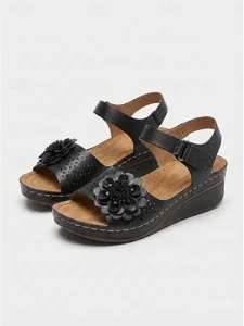 sandales-compensees-rouges-pour-femmes-a-noir-10