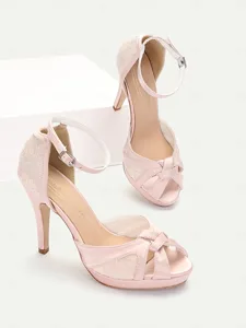 sandales-elegantes-a-talons-hauts-et-bou-default-10