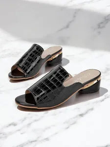sandales-mules-a-bout-ouvert-en-cuir-ver-default-6