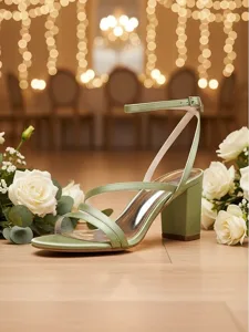 sandales-plates-a-brides-ivoire-pour-fem-default-3