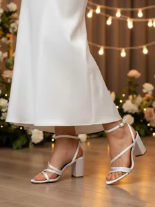 sandales-plates-a-brides-ivoire-pour-fem-default-5