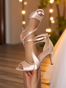 talons-hauts-de-mariage-elegants-en-sati-default-7