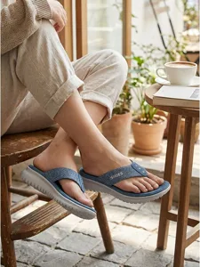 tongs-confortables-a-paillettes-bleues-p-default-9