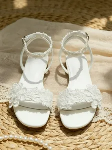 white-lace-floral-open-toe-block-flats-s-default-7