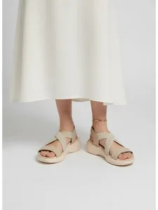 women-s-black-sport-sandals-with-elastic-default-6