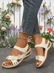 women-s-brown-floral-wedge-sandals-soft-white-8