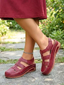 women-s-dark-red-closed-toe-sandals-comf-default-5
