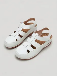 women-s-dark-red-closed-toe-sandals-comf-white-6