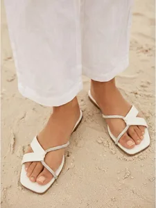 women-s-white-criss-cross-sandals-elegan-white-1