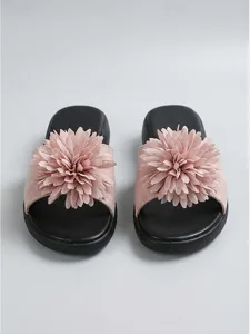 women-s-yellow-flat-sandals-flower-embel-default-10