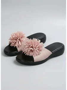women-s-yellow-flat-sandals-flower-embel-default-9