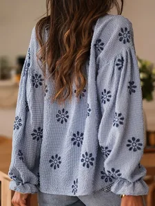 bestickte-damenbluse-textur-floral-14638952-default-5