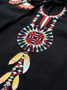 besticktes-boho-shirt-aus-100-baum-18718398-default-3
