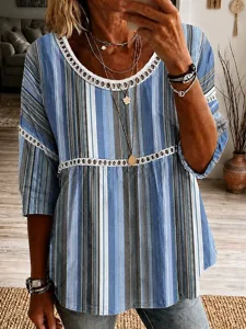 damen-bluse-ausgehohlt-druck-grafi-17792721-dunkelblau-1