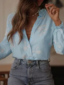 damen-bluse-bestickt-knopfe-blumen-15407226-default-17