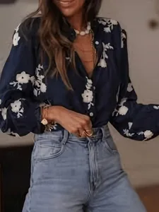 damen-bluse-bestickt-knopfe-blumen-15407226-default-7