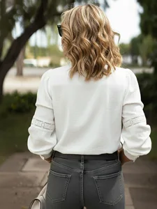 damen-bluse-rusche-lochmuster-knop-10557083-default-2
