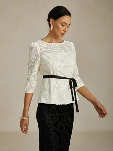 damen-spitzentops-blumen-grafik-el-19042352-default-8