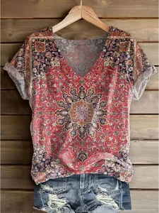damen-t-shirt-druck-blumen-grafik-17439900-rote-2