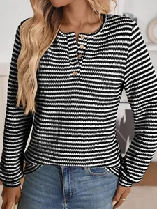 damen-t-shirt-knopfe-gestreift-kla-15215038-default-6